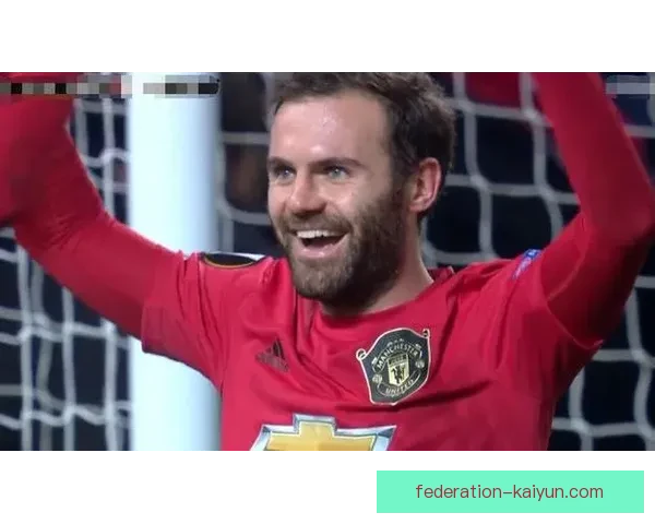 阿利松·贝克尔在英超赛场接连豪取零封，状态回暖值得关注。