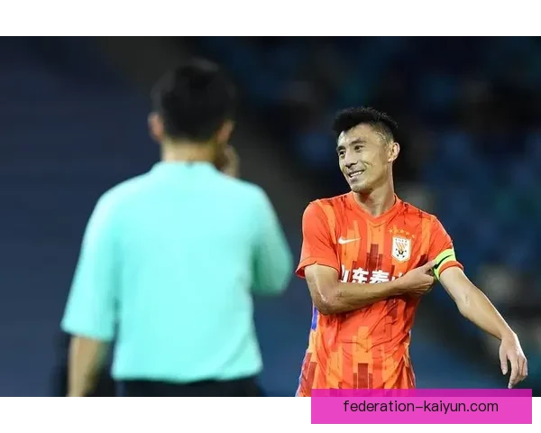 中超球队新闻逐渐升温，赛季进入关键阶段表现备受关注